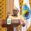 Gubernur Papua Tengah, Meki Nawipa saat membawakan sambutan dalam momen pembukaan Musrenbang Otsus Papua Tengah, Selasa (28/4/2026). Foto: Humas Pemprov Papua Tengah 