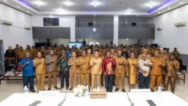 Foto bersama saat kegiatan FGD dalam rangka penyusunan Rencana Kerja Pemerintah Daerah (RKPD) Tahun 2027 di Gedung LPP RRI Nabire pada Selasa (7/4/2026). (Foto:Ist)