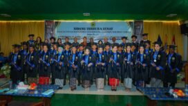 Wisudawan Angkatan III STMIK Pesat Nabire. (Foto: Ist)