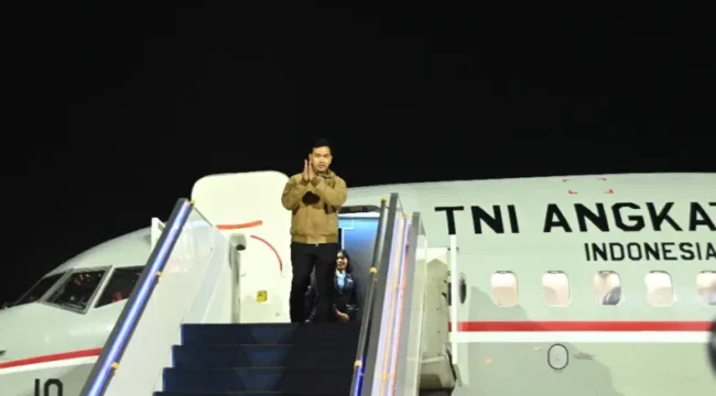Wapres Gibran Bertolak ke Tanah Papua, Senin (20/4/2026) dini hari. Foto: Biro Pers Media, dan Informasi
Sekrrtariat Wakil Presiden