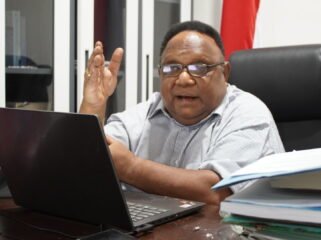 Wakil Ketua IV DPR Papua Tengah, John Gobai. (Foto: Kristin Rejang/Sasagupapua)