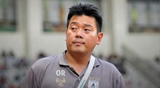 Manajer Persipura, Owen Rahadian. 