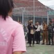 Anggota Komisi XIII DPR RI, Yan Mandenas saat membawakan sambutan dihadapan WB Lapas Kelas IIB Nabire, Senin (4/5/2026). Foto: Kristin Rejang/Sasagupapua
