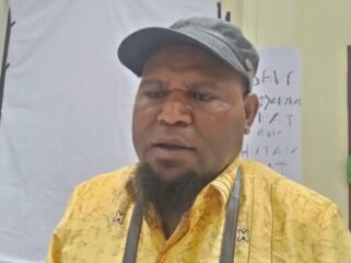 Ketua Kelompok Khusus DPR Papua Tengah, Donatus Mote. (Foto: Kristin Rejang/Sasagupapua.com)