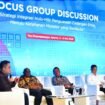 Gubernur Meki Nawipa saat menghadiri Focus Group Discussion (FGD) dengan tema Sterategi Intengrasi  Hulu-Hilir Penguasaan Cadang Emas Menuju Ketahanan Moneter Yang Berdaulat di Jakarta. (Foto: Istimewa).