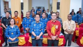 Foto bersama saat pembukaan Rapat Pleno TPAKD Provinsi Papua Tengah. (Dok.Humas Pemprov Papua Tengah)
