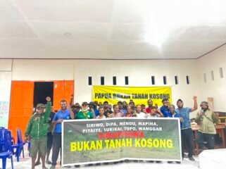 Foto bersama usai nobar dan diskusi film Pesta Babi. (Foto: Ist)