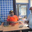 Suku Moni Papua Tengah Musa Kobogau, Kepala Suku Mee Provinsi Papua Tengah, Melkias Muyapa, dan Kepala Suku Wolani, Harun Agimbau saat menyampaikan pernyataan, Jumat (19/6/2026). Foto: Kristin Rejang/Sasagupapua.com.