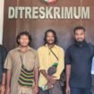 Momen Direktur LBH Papua, Festus Ngoranmele saat mendampingi saksi memberikan keterangan di Polda. (Foto: Ist)