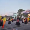 Penari Tamborin saat bernyanyi mengikuti musik rohani dalam momen konser rohani dan ibadah syukur perusahaan hari jadi ke-4 Provinsi Papua Tengah. (Foto: Kristin Rejang/Sasagupapua.com)