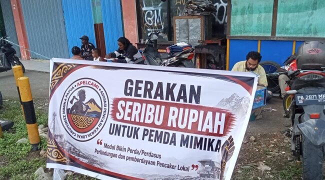 Aksi Gerakan Seribu Rupiah Untuk Pemda Mimika yang dilaksanakan oleh APCAMI. (Foto: istimewa for Sasagupapua)
