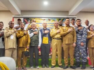 Foto bersama saat pembukaan Rakorda 2026 Disbunak PPT. (Dok.Edwin Rumanasen)