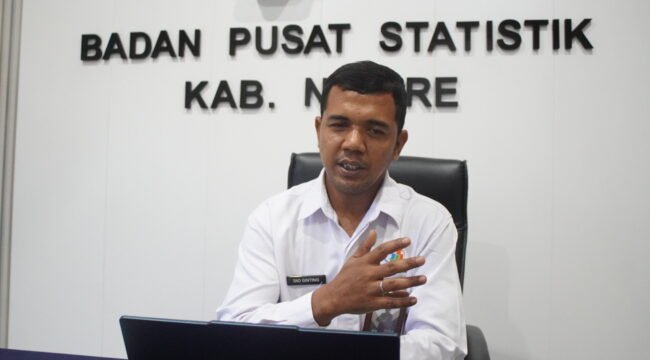 Kepala BPS Kabupaten Nabire, Dio Ginting. (Foto: Kristin Rejang/Sasagupapua)