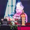 Gubernur Papua Tengah, Meki Nawipa saat membuka acara Festival Budaya Pelajar. (Foto: Humas Pemprov Papua Tengah)