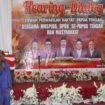 Ketua Pokja Adat MRP, Yulius Wandagau saat menyampaikan pendapat dalamnmomen hearing Dialog yang digelar di Nabire, Senin (3/8/2026). Foto: Kristin Rejang/Sasagupapua.com