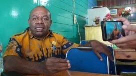 Kepala Bidang Sumber Daya Kesehatan (SDK) Dinas Kesehatan Provinsi Papua Tengah, Kristianus Tebai, SKM.M.Kes. (Foto: Kristin Rejang/Sasagupapua)