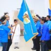 Sekjen DPP KNPI, Almanzo Bonara saat melantik Yustinus Tebai dan rekan-rekan dalam kepengurusan DPP KNPI Papua Tengah. (Foto: David Iyai/DPD I KNPI)