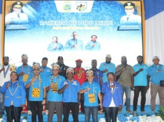 Foto bersama usai Rakerda. (Foto: Edwin Rumanasen/Sasagupapua)
