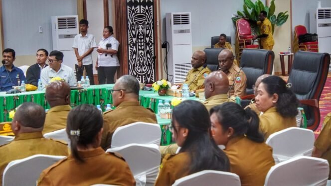 
Suasana kegiatan Evaluasi Penyelenggaraan Pemerintahan Daerah, Senin (30/8/2026). (Foto: Edwin Rumanasen/Sasagupapua)