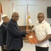 Momen Kepala Distrik Mimika Barat Jauh, Ever Kukuareyau dilantik menjadi Koordinator KONI tingkat Distrik MBJ. (Foto: Istimewa)
