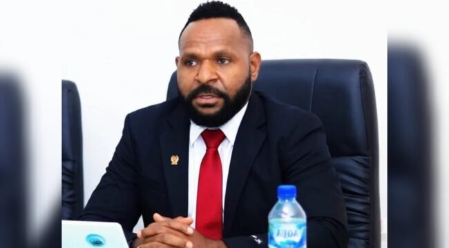 Tokoh Intelektual Papua Tengah Asal Kabupaten Intan Jaya, Yosua Tipagau.