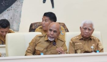 Wakil Gubernur Papua Tengah, Deinas Gele saat menghadiri Rapat Dengar Pendapat (RDP) bersama Komisi II DPR RI. (Foto: Humas Pemprov Papua Tengah)