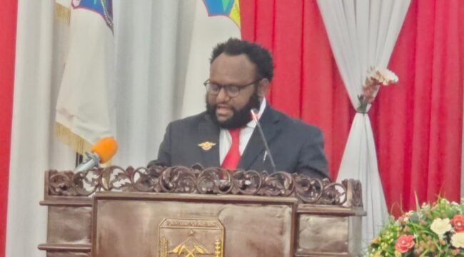 Ketua Fraksi Papua Tengah Sejahtera, Araminus Omaleng. 