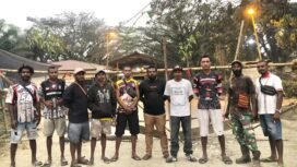 Masyarakat Adat Suku Moi Palang Pabrik Sawit PT IKSJ, Buntut Penggusuran Makam Leluhur. (Foto: Ist)